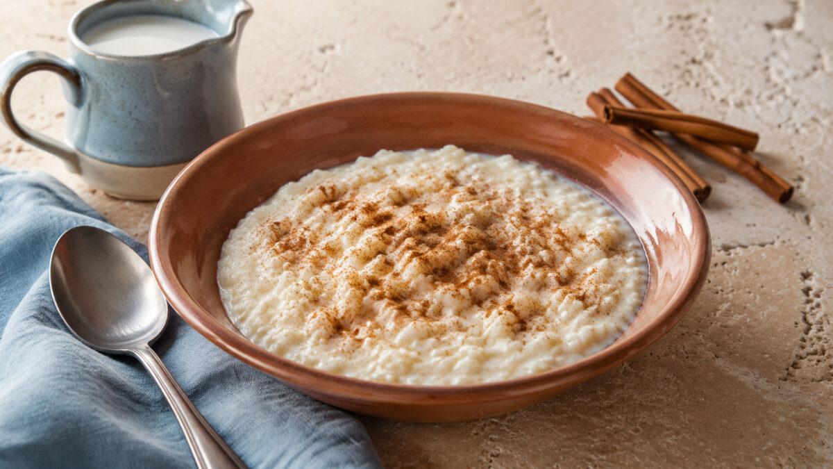 Hauptansicht des fertigen Gerichts. Rezept: Milchreis mit laktosefreier Milch und Zimt
