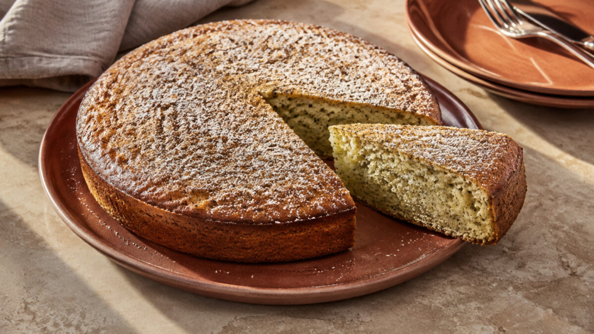 Fertiges Gericht aus alternativer Perspektive. Rezept: Orangen-Mohn-Kuchen